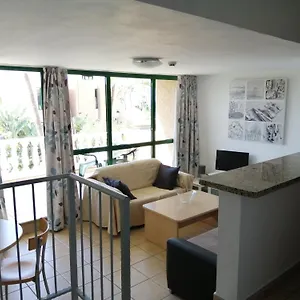 https://parque-de-las-americas-costa-adeje-tenerife.adeje-hotels.com